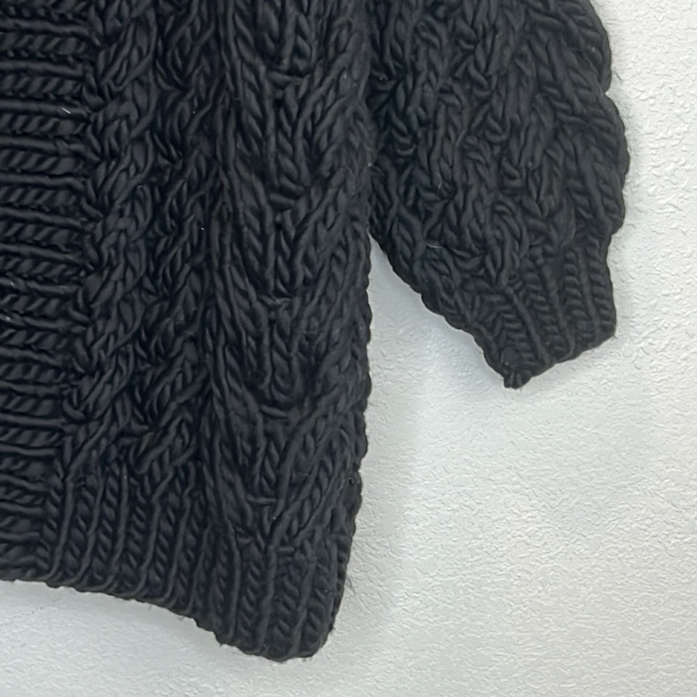 MR MITTENS Cable-Knit Wool Cardigan One Size - Picture 8 of 13